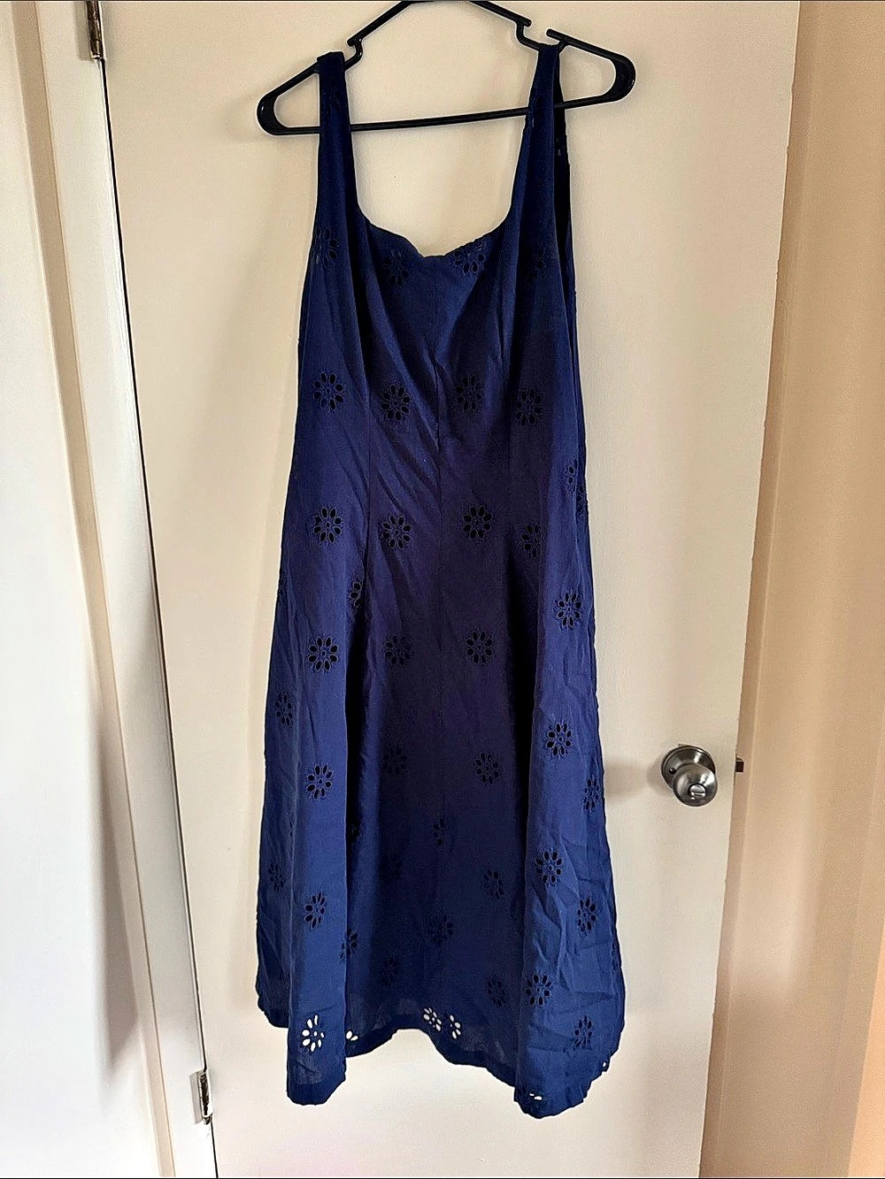 Nicole Miller New York Eyelet Mini Dress in Blue Size Large Like New